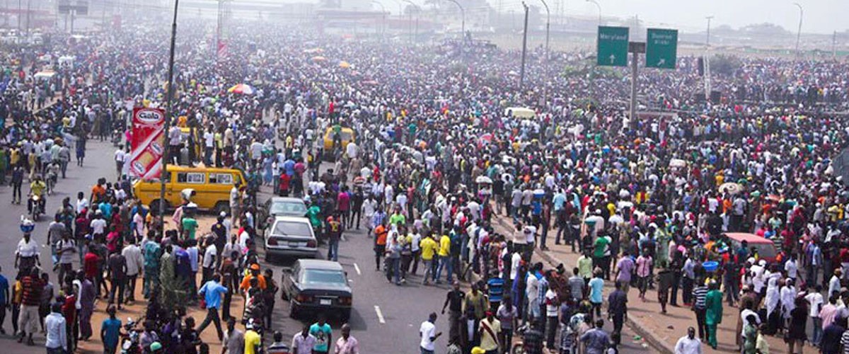 news-nigerian street-1200-500 news-nigerian street-1200-500