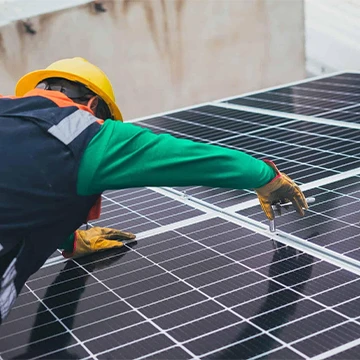 Difference between Solar Panel Roof and Ground Mount Installation